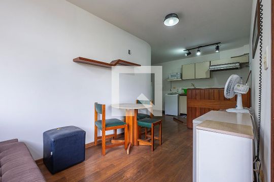 Sala/Cozinha de apartamento para alugar com 1 quarto, 44m² em Jardim Paulista, São Paulo