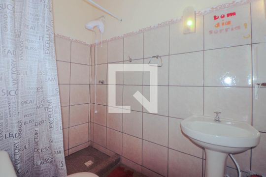 Banheiro de apartamento para alugar com 1 quarto, 59m² em Auxiliadora , Porto Alegre