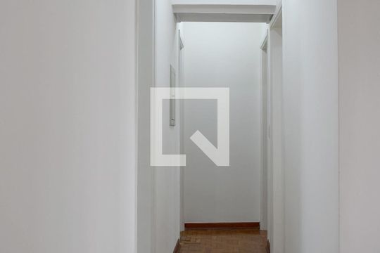 Corredor de apartamento à venda com 2 quartos, 70m² em Jardim America, São Paulo