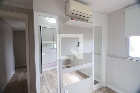 Quarto 1 de apartamento para alugar com 2 quartos, 50m² em Mato Grande, Canoas