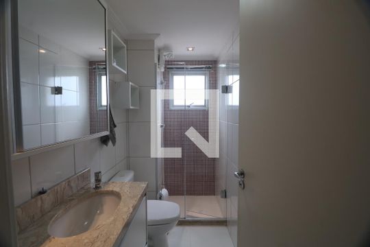 Banheiro de apartamento para alugar com 2 quartos, 50m² em Mato Grande, Canoas