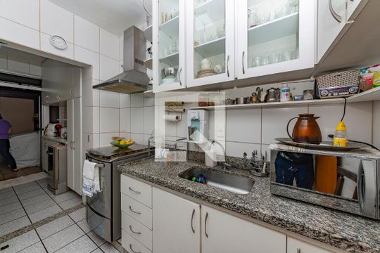 Cozinha de apartamento à venda com 3 quartos, 114m² em Monsenhor Messias, Belo Horizonte