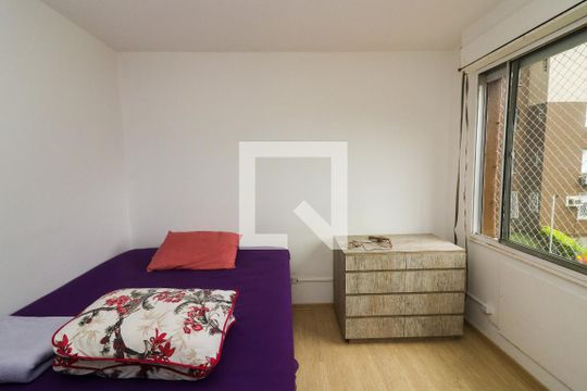 Quarto de apartamento à venda com 1 quarto, 58m² em Cristal, Porto Alegre