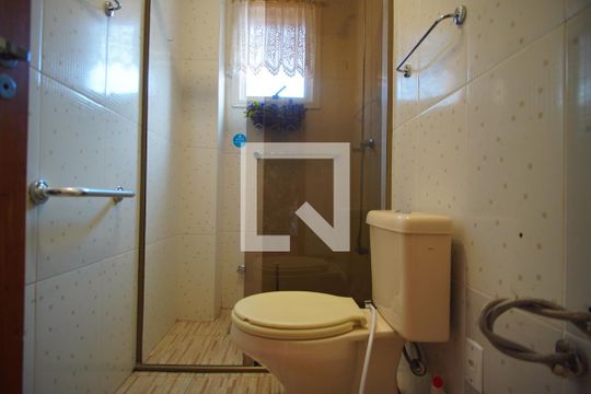 Banheiro Corredor de apartamento à venda com 2 quartos, 76m² em Bom Jesus, Porto Alegre