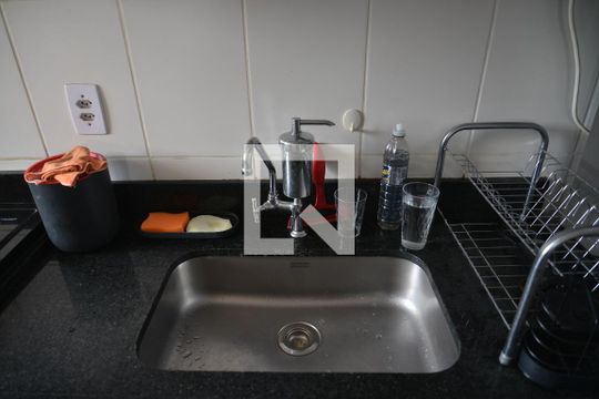 Cozinha de apartamento à venda com 2 quartos, 51m² em Utinga, Santo André