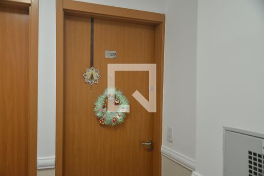 Porta de apartamento à venda com 2 quartos, 51m² em Utinga, Santo André