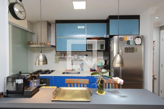 Cozinha de apartamento à venda com 2 quartos, 61m² em Campininha, São Paulo