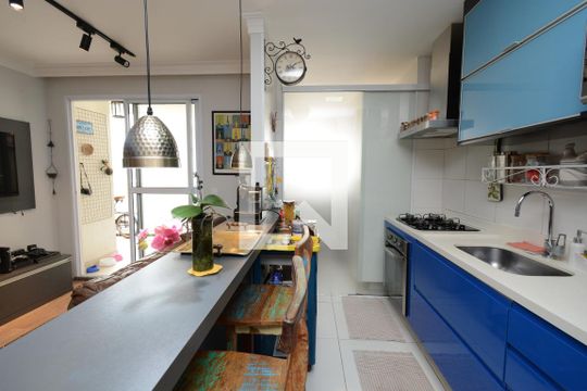 Cozinha de apartamento à venda com 2 quartos, 61m² em Campininha, São Paulo