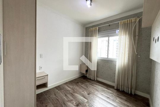 Suite de apartamento para alugar com 2 quartos, 67m² em Vila Santa Catarina, São Paulo