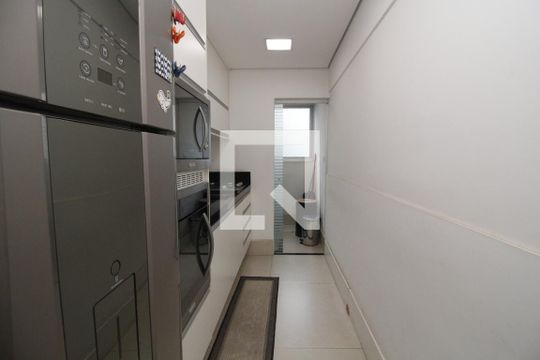Cozinha de apartamento à venda com 2 quartos, 63m² em Vila Esperança, São Paulo