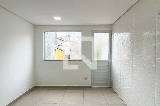 Cozinha de casa à venda com 2 quartos, 127m² em Piqueri, São Paulo