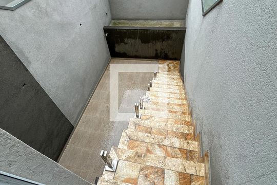 Quintal de casa à venda com 2 quartos, 127m² em Piqueri, São Paulo