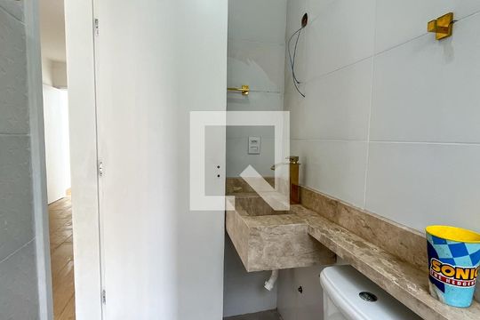 Banheiro da Suíte 1 de casa à venda com 2 quartos, 127m² em Piqueri, São Paulo
