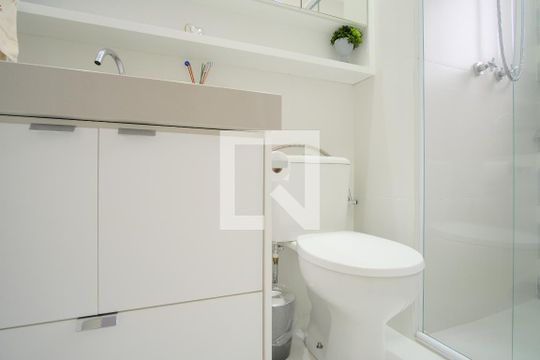 Banheiro da Suíte 2 de apartamento para alugar com 3 quartos, 127m² em Tatuapé, São Paulo