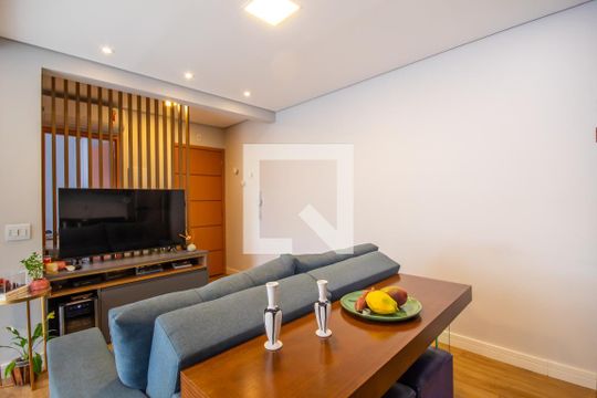 Sala de apartamento à venda com 1 quarto, 38m² em Centro, Osasco
