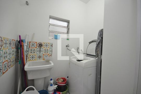 Área de serviço de casa à venda com 7 quartos, 300m² em Vila Nova Mazzei, São Paulo
