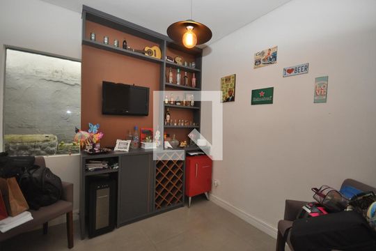 Barzinho de casa à venda com 7 quartos, 300m² em Vila Nova Mazzei, São Paulo