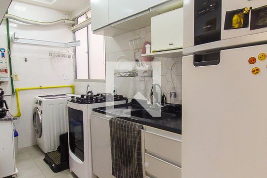 Cozinha de apartamento à venda com 2 quartos, 40m² em Colônia (zona Leste), São Paulo
