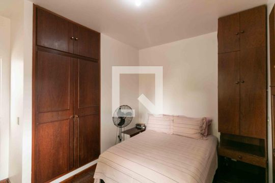 Quarto 1 de casa à venda com 2 quartos, 80m² em Itapoã, Belo Horizonte