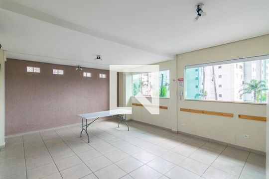Área comum - Salão de festas de apartamento para alugar com 2 quartos, 52m² em Parque São Vicente, Santo André