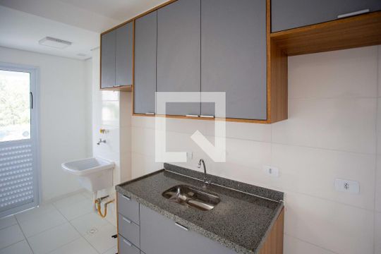Cozinha de apartamento para alugar com 2 quartos, 45m² em Centro, Diadema