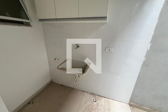 Área de Serviço de casa de condomínio para alugar com 2 quartos, 68m² em Vila Urupes, Suzano