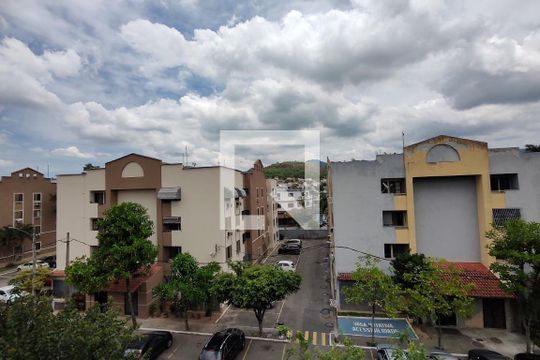 Vista de apartamento à venda com 2 quartos, 70m² em Taquara, Rio de Janeiro