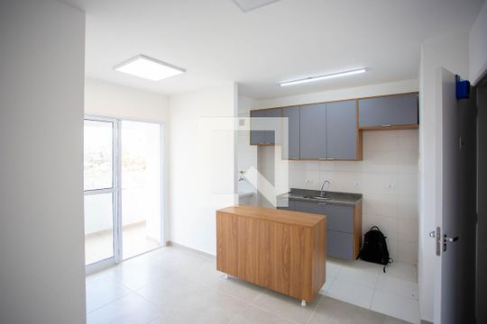 Sala de apartamento para alugar com 2 quartos, 45m² em Centro, Diadema