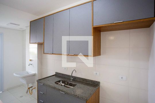 Cozinha de apartamento para alugar com 2 quartos, 45m² em Centro, Diadema