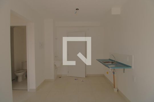 Cozinha de apartamento para alugar com 2 quartos, 36m² em Socorro, São Paulo