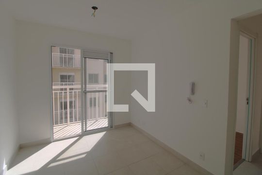 Sala de apartamento para alugar com 2 quartos, 36m² em Socorro, São Paulo