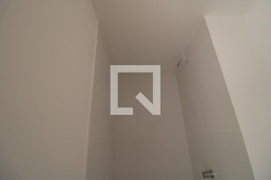 Banheiro de apartamento para alugar com 2 quartos, 36m² em Socorro, São Paulo