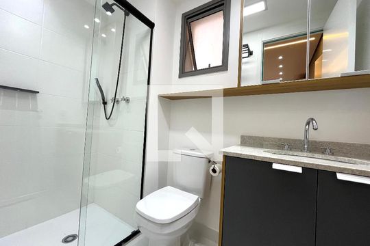 Banheiro da Suíte de apartamento para alugar com 1 quarto, 29m² em Jardim Prudência, São Paulo