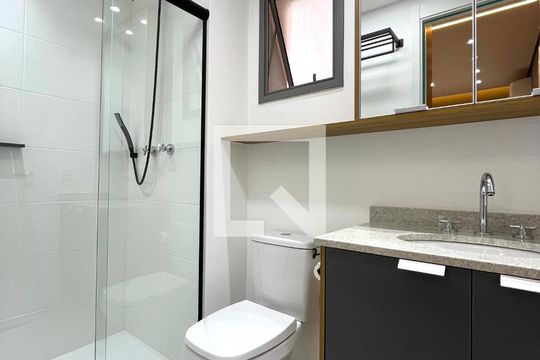 Banheiro da Suíte de apartamento para alugar com 1 quarto, 29m² em Jardim Prudência, São Paulo
