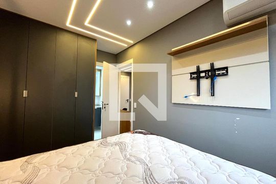 Suíte de apartamento para alugar com 1 quarto, 29m² em Jardim Prudência, São Paulo