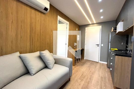 Sala/Cozinha de apartamento para alugar com 1 quarto, 29m² em Jardim Prudência, São Paulo