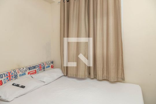 Quarto 1 de apartamento à venda com 2 quartos, 40m² em Centro, Diadema