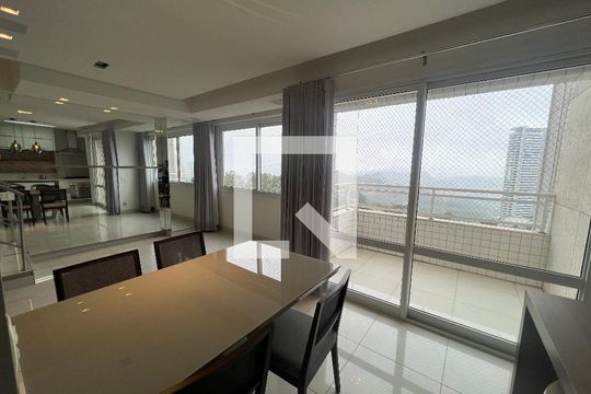 Sala/ cozinha de apartamento à venda com 2 quartos, 78m² em Vila da Serra, Nova Lima