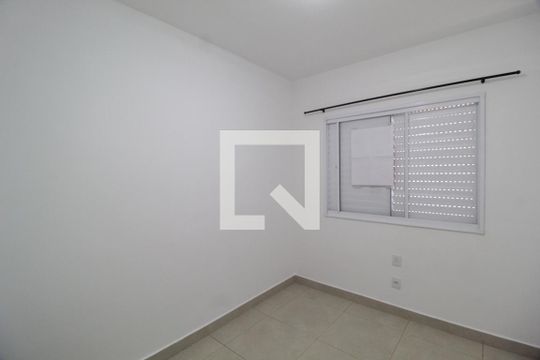 Quarto 2 de apartamento para alugar com 3 quartos, 70m² em Laranjeiras, Uberlândia