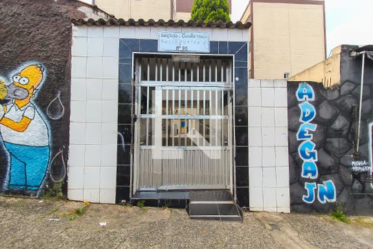 Fachada de apartamento à venda com 2 quartos, 60m² em Itaquera, São Paulo
