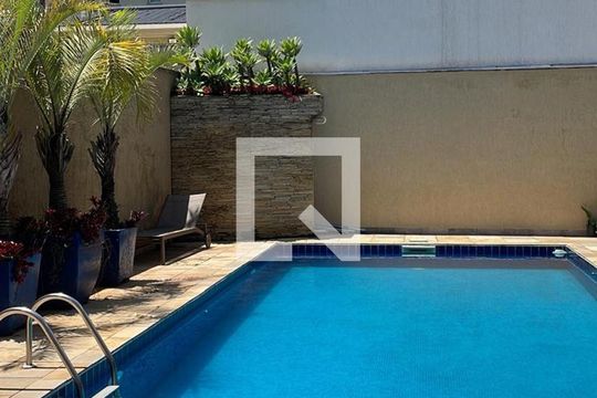 Área comum de casa de condomínio para alugar com 3 quartos, 320m² em Jardim Res. Suzano, Suzano