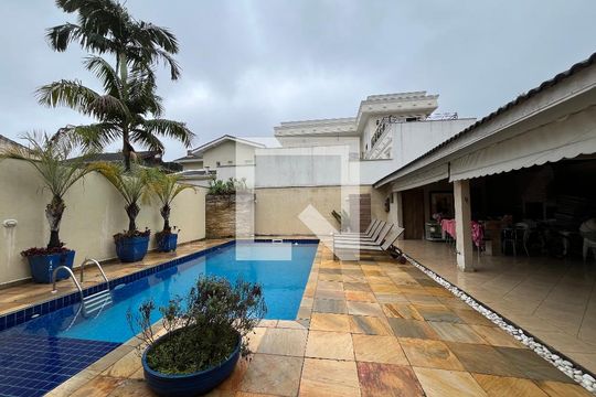 Área comum de casa de condomínio para alugar com 3 quartos, 320m² em Jardim Res. Suzano, Suzano