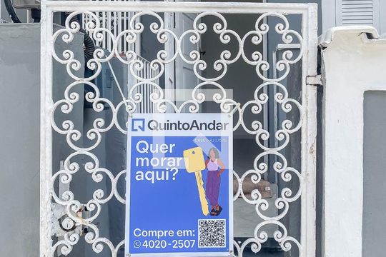 Plaquinha de apartamento à venda com 3 quartos, 100m² em Grajaú, Rio de Janeiro