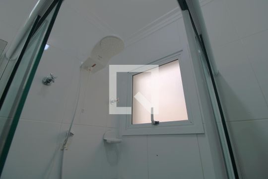 Chuveiro banheiro comum de casa à venda com 3 quartos, 71m² em Vila Campo Grande, São Paulo