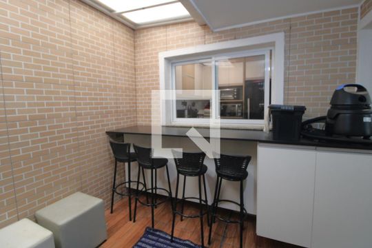 Área comum de casa à venda com 3 quartos, 71m² em Vila Campo Grande, São Paulo