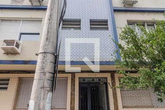 Fachada de apartamento à venda com 1 quarto, 35m² em Centro Histórico, Porto Alegre