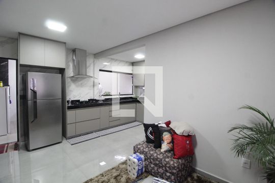 Cozinha de casa para alugar com 3 quartos, 180m² em Granada, Uberlândia