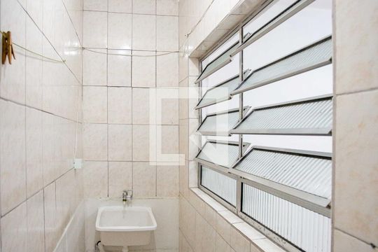 Área de Serviço de casa para alugar com 1 quarto, 40m² em Conjunto Residencial Sanko, Diadema
