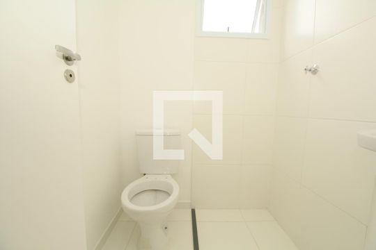 Banheiro de apartamento à venda com 2 quartos, 34m² em Vila Andrade, São Paulo