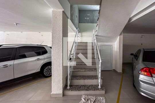 Garagem de apartamento à venda com 2 quartos, 96m² em Vila Guarará, Santo André